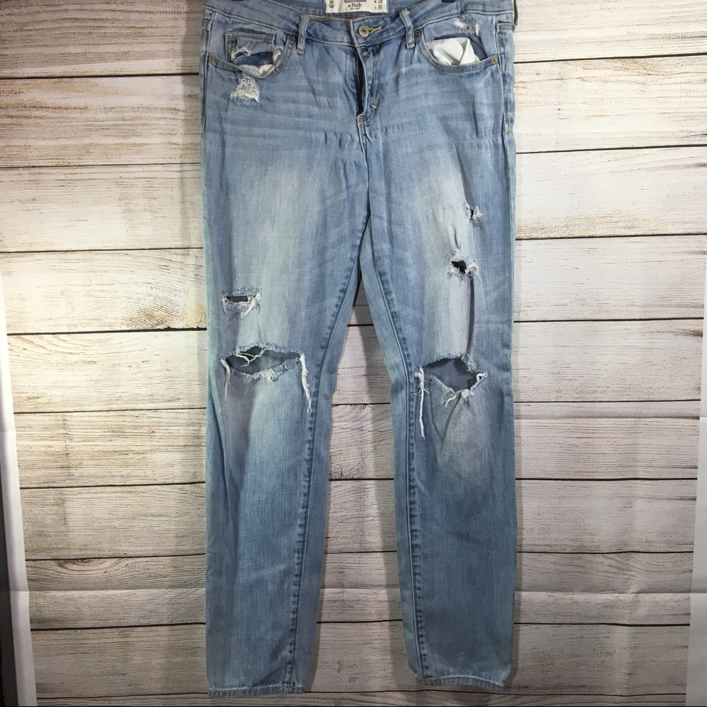 Abercrombie & Fitch The Super Skinny Ripped Denim